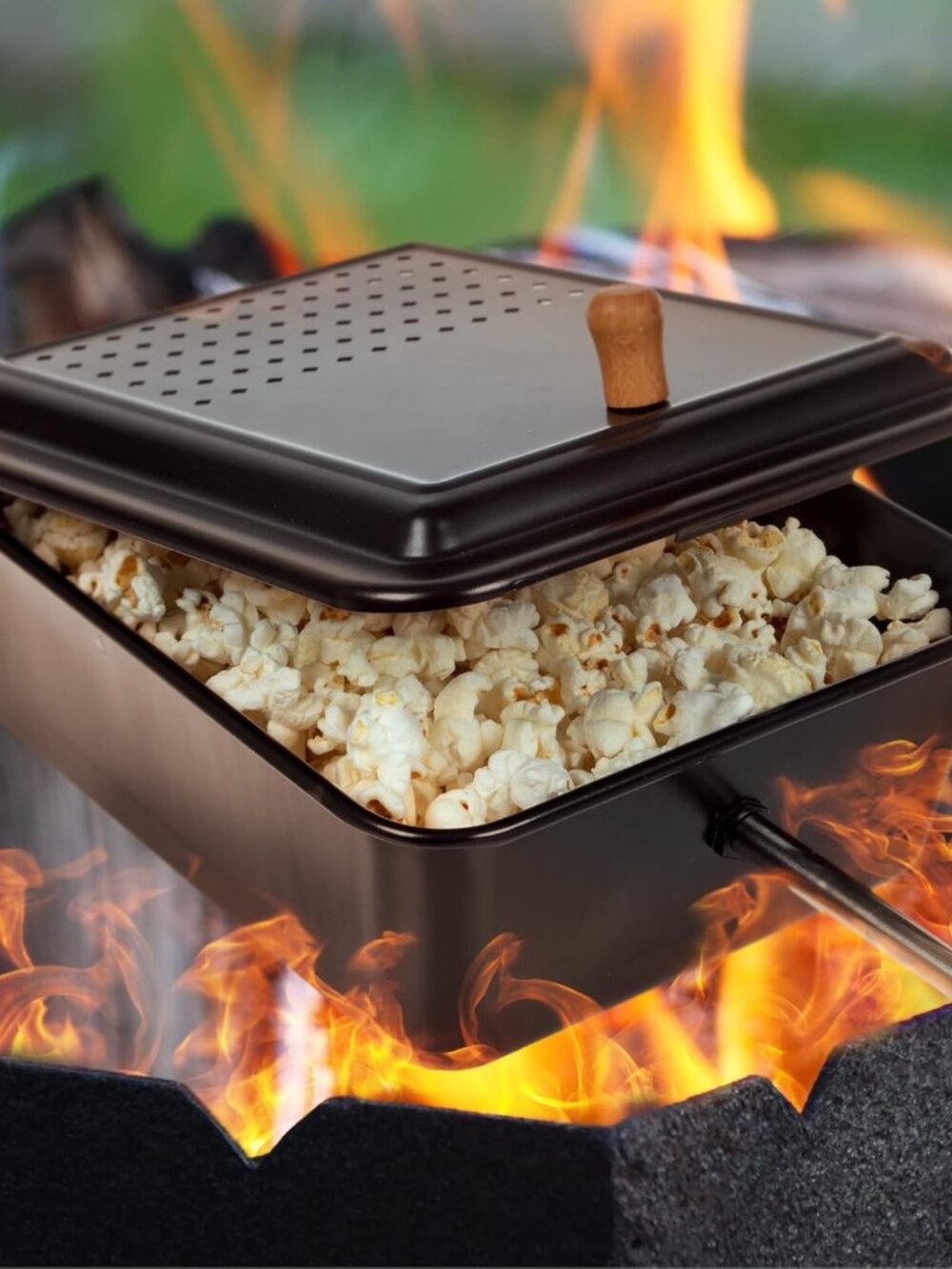 Popcorn Maker with Non-Stick Surface and Extended Handle for Campfires(1 Pack)